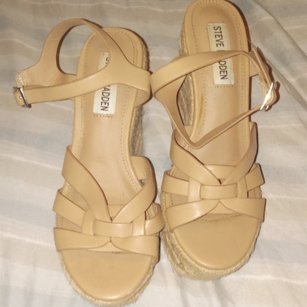 STEVE MADDEN SIZE 6